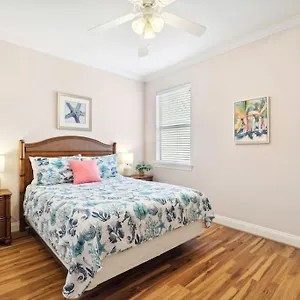 Seas The Dream At The Villages Of Crystal Destin